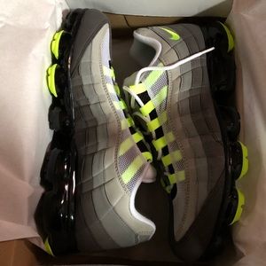 Air max vapormax worn 2x